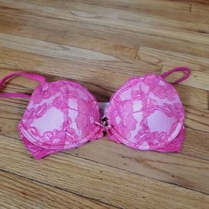 Victoria's Secret Body by Victoria Push-up Bra 32C